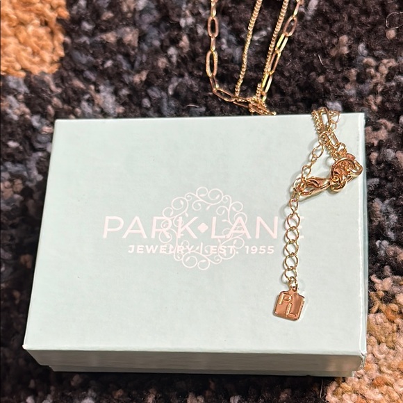 Park Lane Gold Necklace with Pendant - Picture 3 of 8